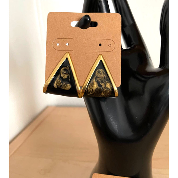 Gold Black Vintage Resin Acrylic Pour Earring Set Lot of 2 Triangle Circle Stud - Picture 4 of 6